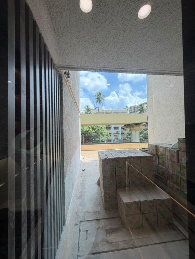 Balcony, juhu road 3 Bedroom 1145 Sq.Ft. Apartment In Juhu Road Mumbai 10682281