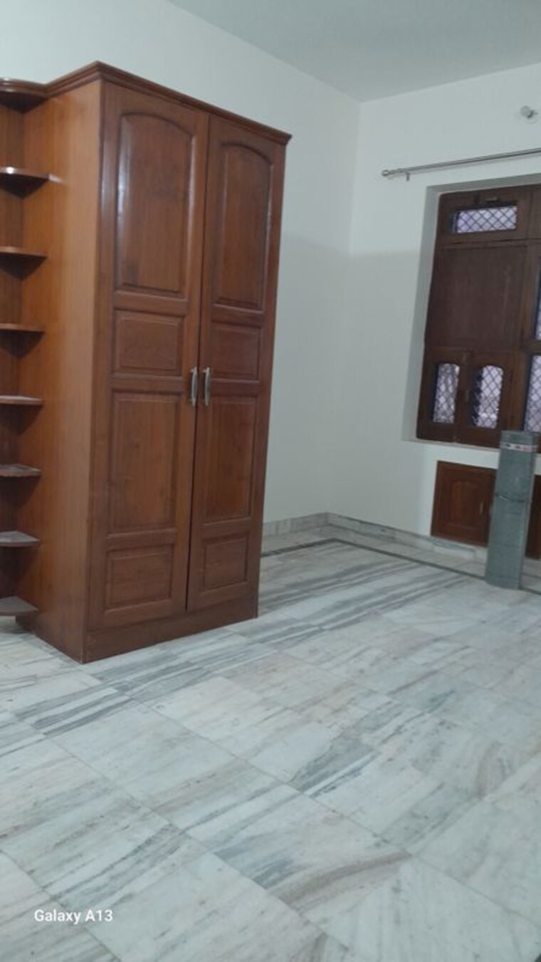 undefined, sector 23 3 Bedroom 1600 Sq.Ft. Builder Floor In Sector 23 Gurgaon 10682297