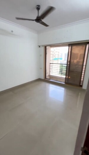 Room in 3 BHK Apartment at Shri Arham Bluz, Andheri West – for Rent