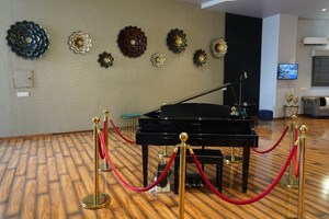 Furnished Amenities in 2 BHK Apartment at Malwa Escon Primera, International Airport Road – for Sale