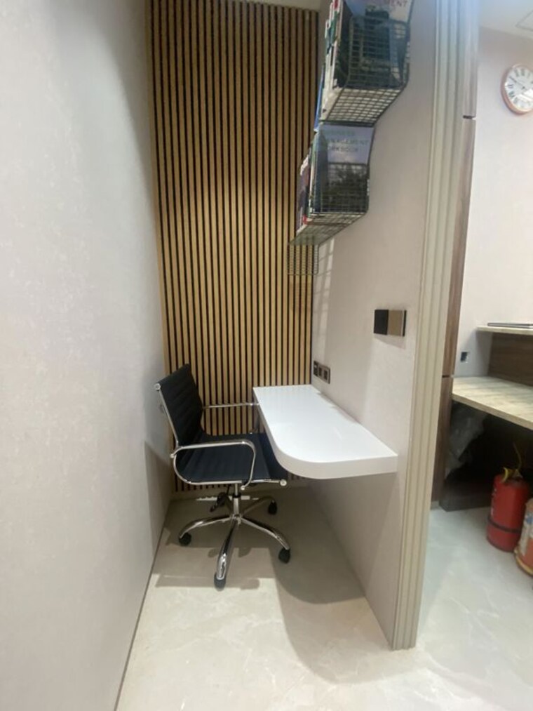Bathroom, one-lodha-place Commercial Office Space 750 Sq.Ft. In Lower Parel Mumbai 10682315