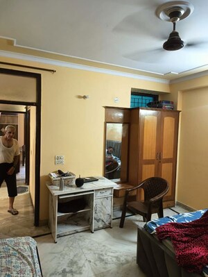 Living Room in 3 BHK Builder Floor at Sector 23 – for Rent