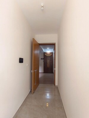 Room in 2 BHK Apartment at Tata Serein, Pokhran Road No Two – for Rent