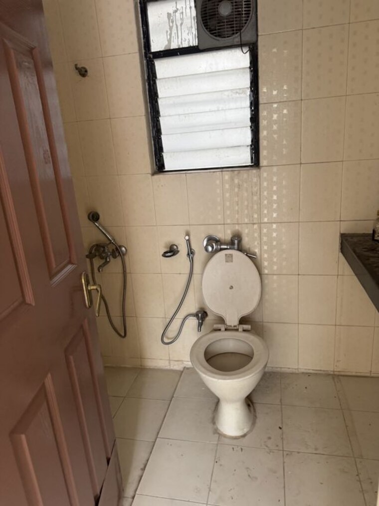 Bathroom, oxford-premium 2 Bedroom 950 Sq.Ft. Apartment In Wanowrie Pune 10682338