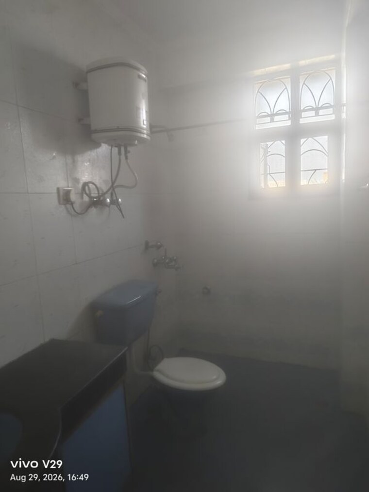Bathroom, sanskriti-apartments-gurgaon 3 Bedroom 1900 Sq.Ft. Apartment In Sector 43 Gurgaon 10682356