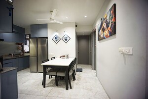 Team Area in 3 BHK Apartment at South Bopal – for Sale
