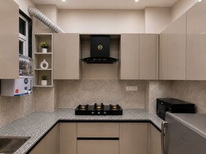 Kitchen in 2 BHK Builder Floor at Sector 57 – for Rent