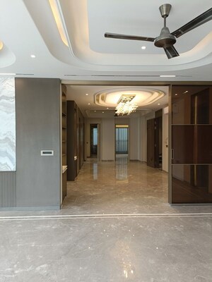 4 BHK Builder Floor For Sale in Suncity