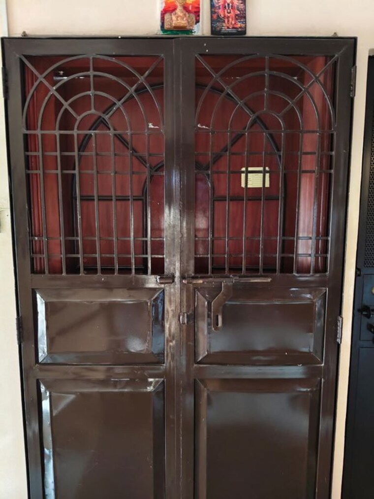 Bathroom, shirine-garden-co-operative-housing-society-ltd 2 Bedroom 950 Sq.Ft. Apartment In Aundh Pune 10682403
