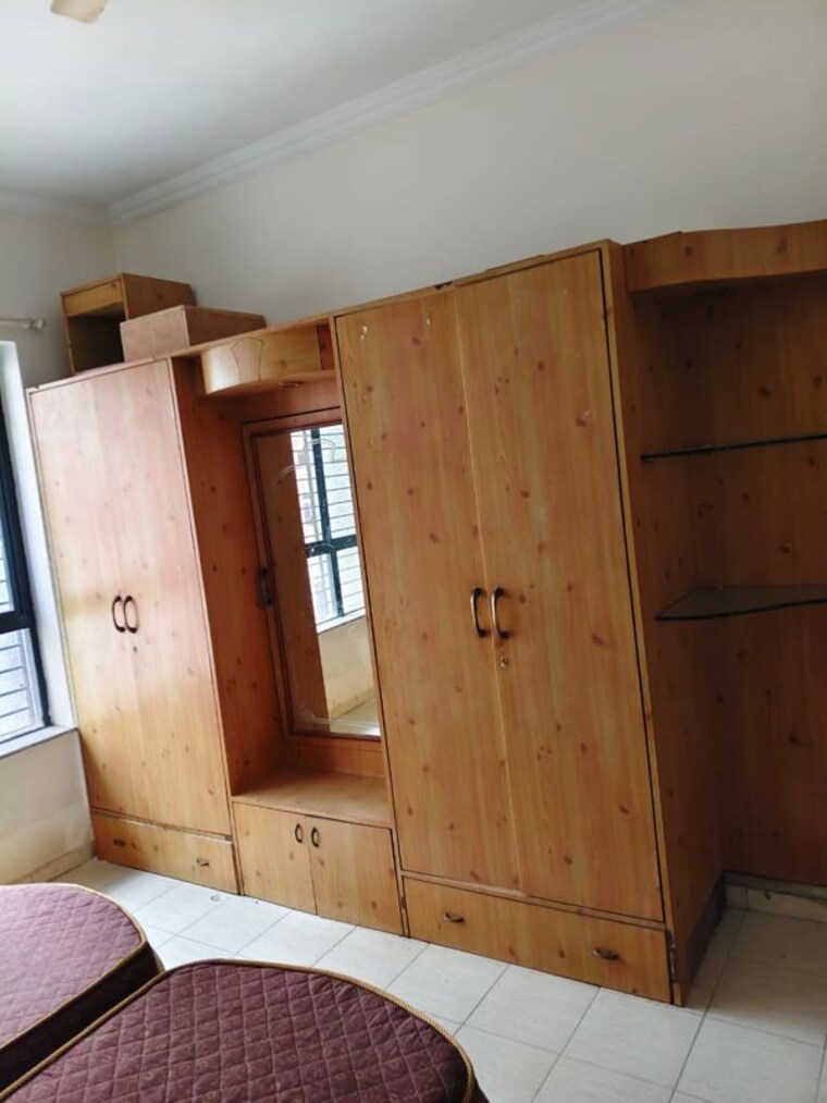 undefined, shirine-garden-co-operative-housing-society-ltd 2 Bedroom 950 Sq.Ft. Apartment In Aundh Pune 10682403