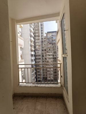 Building Lobby in 2 BHK Apartment at Supertech Ecociti, Sector 137 – for Rent