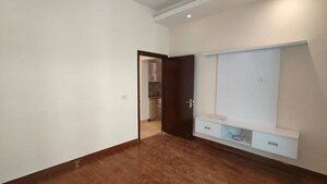 Room in 3 BHK Builder Floor at Ansal API Esencia, Sector 67 – for Rent