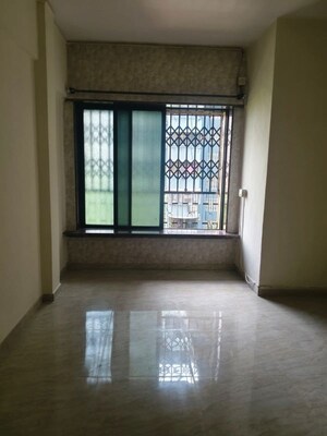 Room in 1 BHK Apartment at Runwal Nagar – for Rent