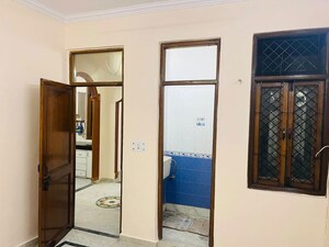 2 BHK Builder Floor For Sale in Shiv Nagar