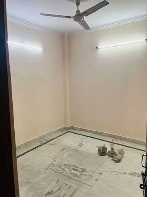 Room in 2 BHK Builder Floor at Shiv Nagar – for Sale