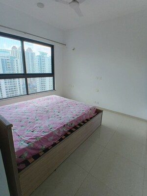 Bedroom in 2 BHK Apartment at Kalpataru Immensa, Kolshet Road – for Rent