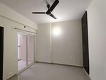 2.5 BHK +  990 Sq.Ft. Apartment in Amrapali Terrace Homes