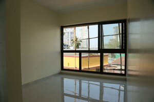 Room in 1 BHK Apartment at Aplite Sapphire, Grant Road East – for Sale