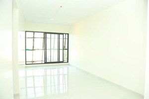 Room in 1 BHK Apartment at Aplite Sapphire, Grant Road East – for Sale