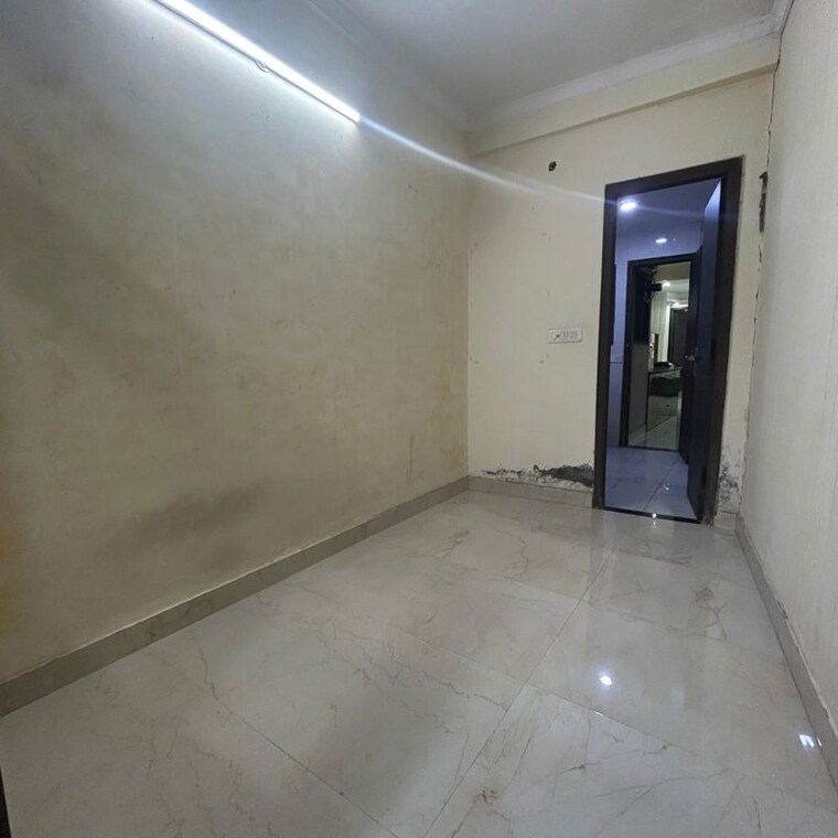 Room, saket 1 Bedroom 450 Sq.Ft. Apartment In Saket Delhi 10682490