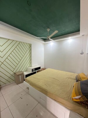 Bedroom in 2 BHK Apartment at Garden Apartments, Vittal Mallya Road – for Rent