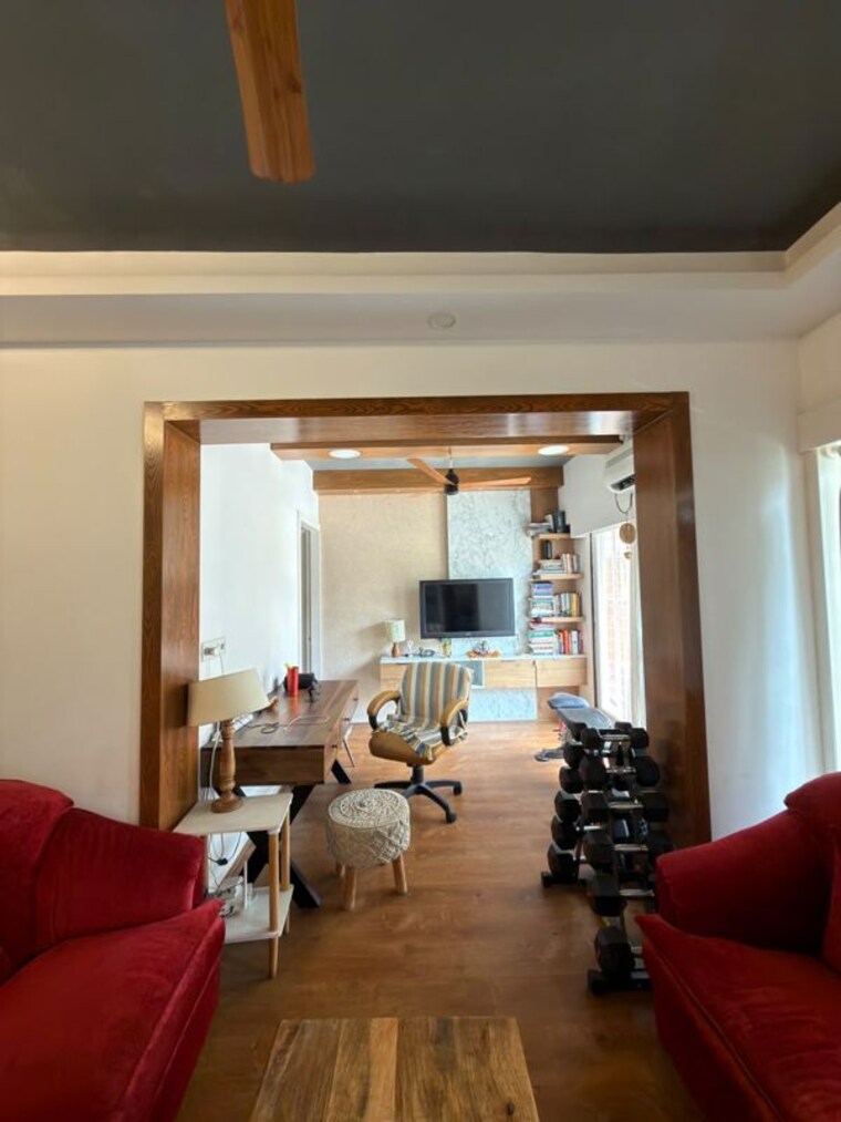  Parking, garden-apartments 2 Bedroom 1250 Sq.Ft. Apartment In Vittal Mallya Road Bangalore 10682505