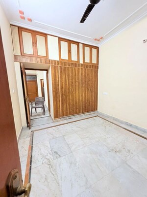 Room in 2 BHK Apartment at Pabhat – for Rent