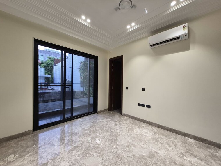 Room, sushant lok i 3 Bedroom 1800 Sq.Ft. Builder Floor In Sushant Lok I Gurgaon 10682517