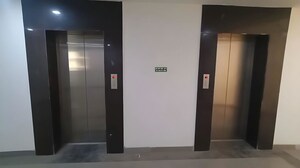 Room in 5 BHK Apartment at Indiabulls Enigma, Sector 110 – for Sale