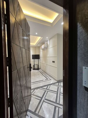 Staircase in 3 BHK Builder Floor at Sushant Lok I – for Rent