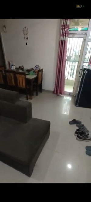 2 BHK Apartment For Rent in Gaur City 2 - 12th Avenue, Sector 16c Greater Noida