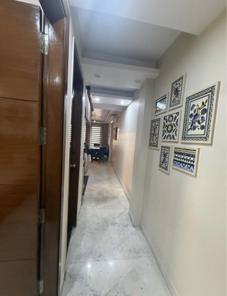 undefined, subhash nagar 3 Bedroom 140 Sq.Yd. Builder Floor In Subhash Nagar Delhi 10682558