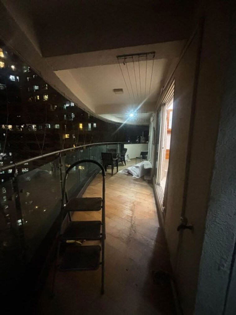 Balcony, nahar-amrit-shakti 3 Bedroom 2600 Sq.Ft. Apartment In Chandivali Mumbai 10682547