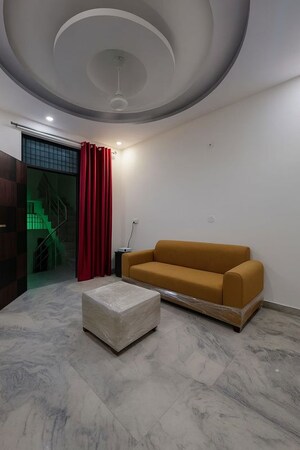 2 BHK Builder Floor For Rent in Sector 46