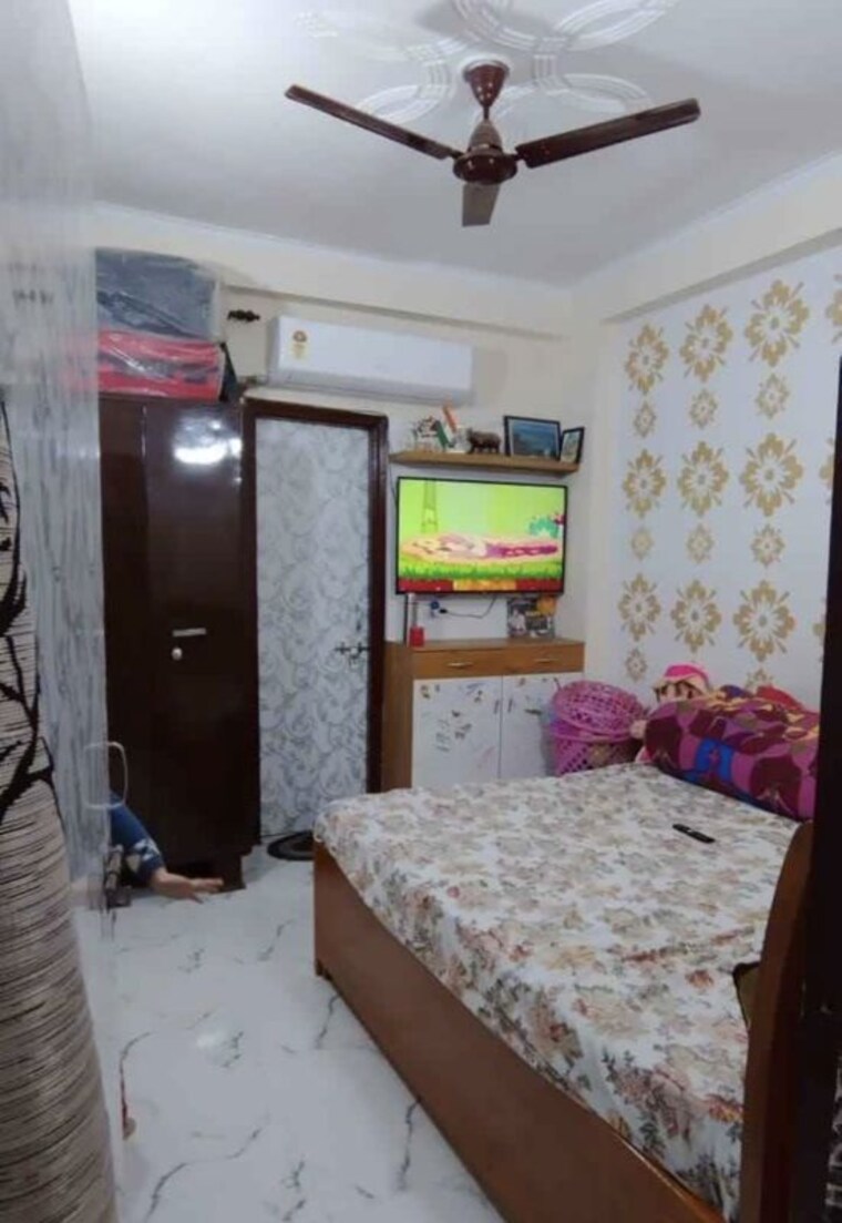 Bedroom, tagore garden 2 Bedroom 100 Sq.Yd. Builder Floor In Tagore Garden Delhi 10682578