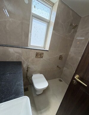 Bathroom in 3 BHK Apartment at Smart World Orchard, Sector 61 – for Rent