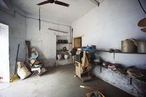 Gym in  Shop at Naroda – for Sale