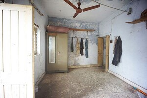 Building Lobby in  Shop at Naroda – for Sale