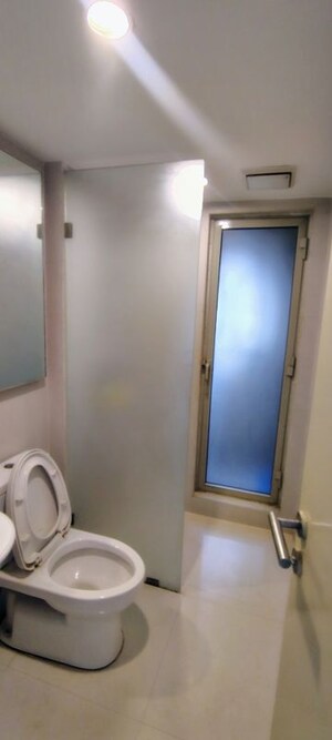 Building Lobby in 1.5 BHK Apartment at Hiranandani The Walk Castalia, Ghodbunder Road – for Sale