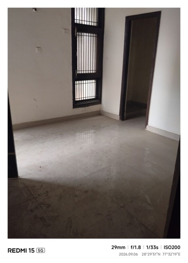 Room, upsidc site b 2 Bedroom 87 Sq.Mt. Apartment In Upsidc Site B Greater Noida 10682608