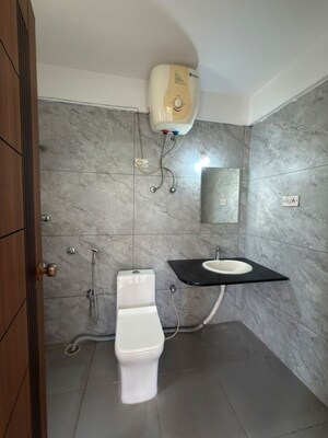 Bathroom in 3 BHK Apartment at Garden Apartments, Vittal Mallya Road – for Rent