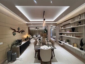 Room in 3.5 BHK Apartment at Ambala Highway – for Sale