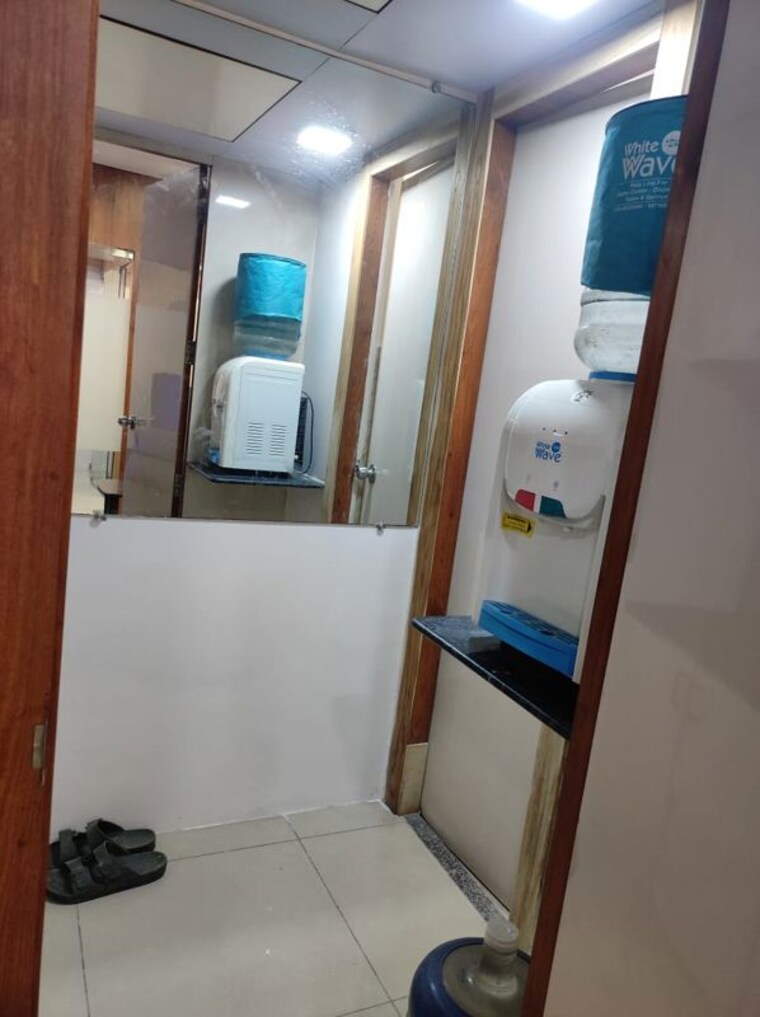 Bathroom, goyal-palladium Commercial Office Space 685 Sq.Ft. In Makarba Ahmedabad 10682637