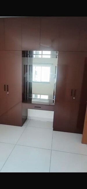 Room in 3.5 BHK Apartment at Prestige Green Gables, Panathur – for Rent