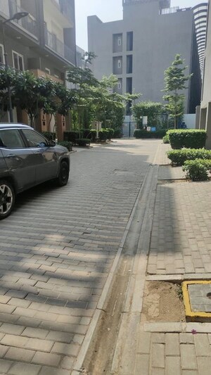 Parking in 3 BHK Apartment at Kohli One Malibu Town Plot, Sector 47 – for Rent