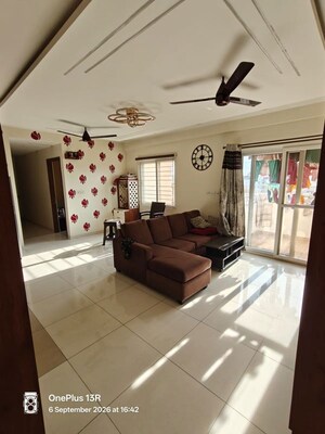 Team Area in 3 BHK Apartment at Vaswani Menlo Park, Whitefield – for Rent
