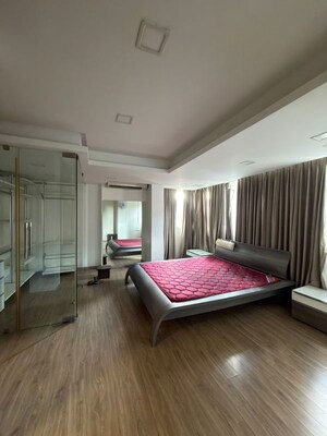 Bedroom in 3 BHK Apartment at Nitesh Mayfair, Mg Road – for Sale