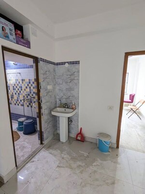 Team Area in 3 BHK Apartment at New Town Action Area ii – for Rent