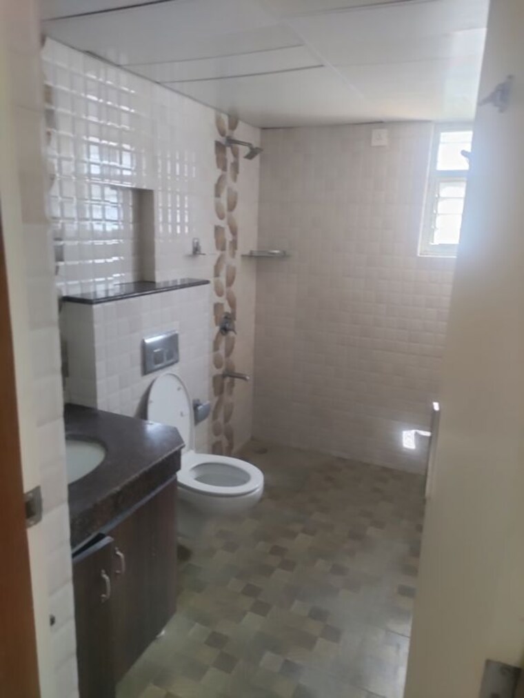 Bathroom, basaveshwara nagar 3 Bedroom 1650 Sq.Ft. Independent House In Basaveshwara Nagar Bangalore 10682695
