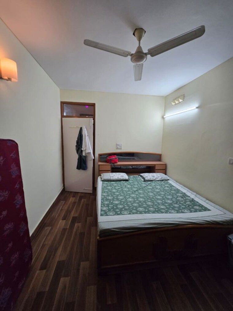 Bedroom, vasant kunj 2 Bedroom 900 Sq.Ft. Apartment In Vasant Kunj Delhi 10682712